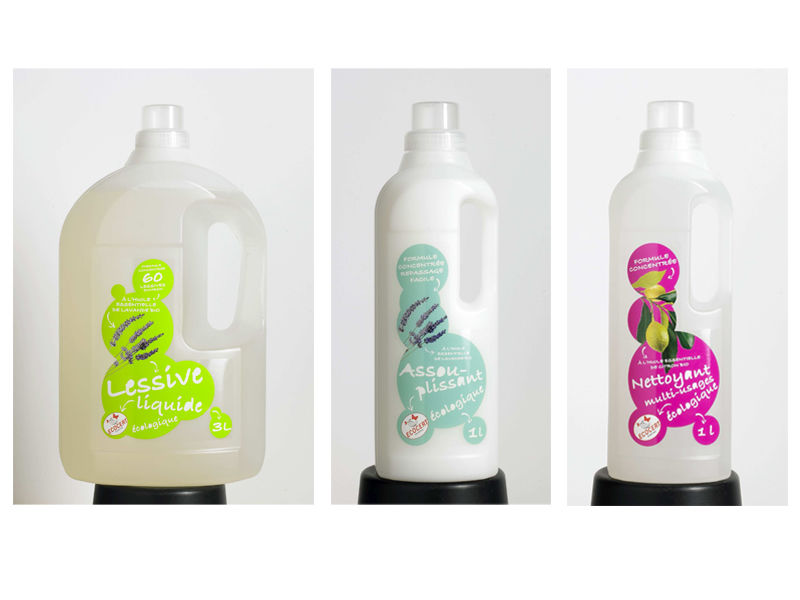 Présentation de la gamme de produits d'entretien vraiment écologiques et bio de Biocoop Présentation de la gamme de produits d'entretien vraiment écologiques et bio de Biocoop
